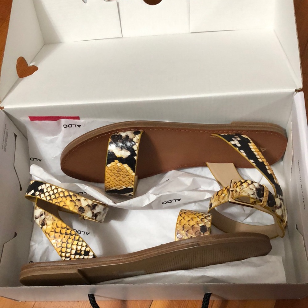 Brand new in box snakes skin sandals - Picture 1 of 8